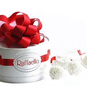Конфеты Raffaello торт 200 гр